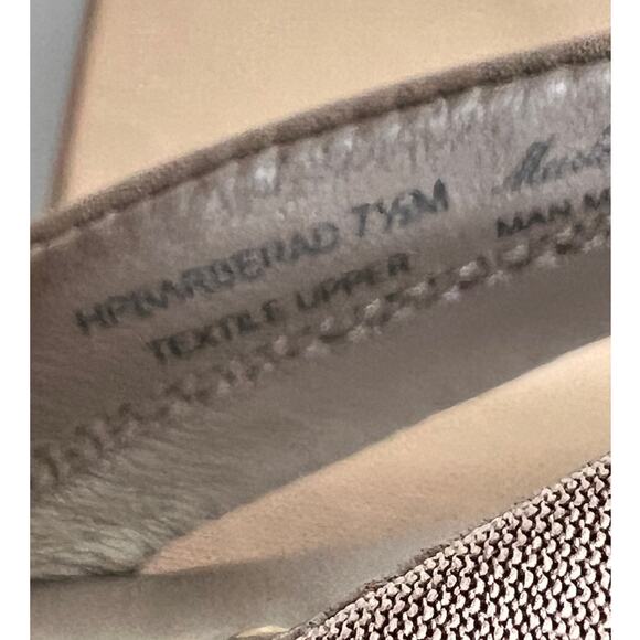 Donald Pliner Barbera Crepe Elastic Light Taupe Lug Sole Thong Flip Flops W 7.5 - Picture 9 of 12